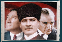 Atatürk Resimli Duvar Kilimi